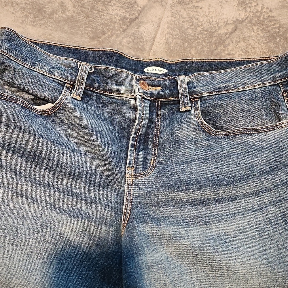 Old Navy Denim Blue Women's Shorts - Picture 2 of 5